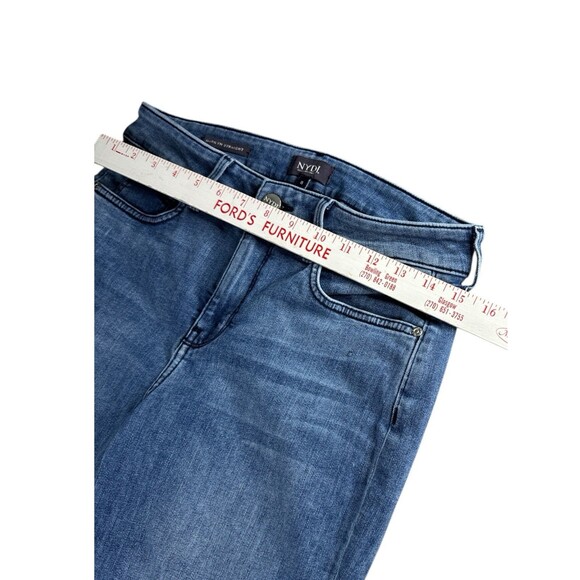 NYDJ Marilyn Crop Cuffed Stretch Blue Jeans Size 8 Southwest Pockets Slimming - Picture 4 of 11